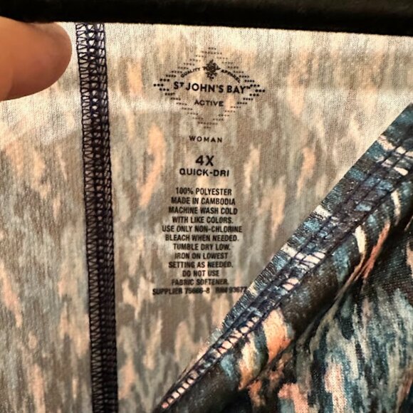 {Plus Size} Women's St. John's Bay Quick-Dri Shirt~ Size 4X~ Blue/Pink/Nude(B27) - Picture 2 of 5